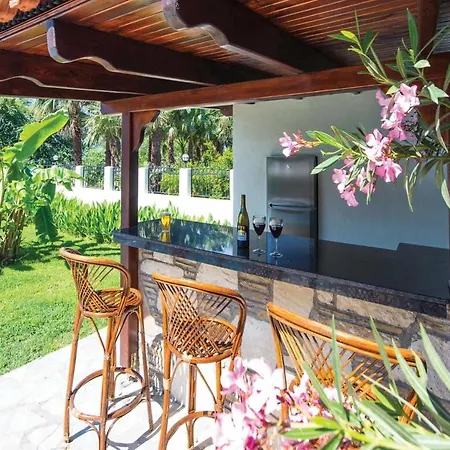 Villa Sleeps 6 Air Con Wifi Dalyan