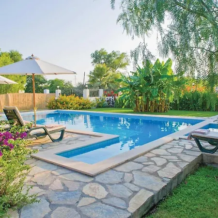 Sleeps 6 Air Con Wifi Villa Dalyan
